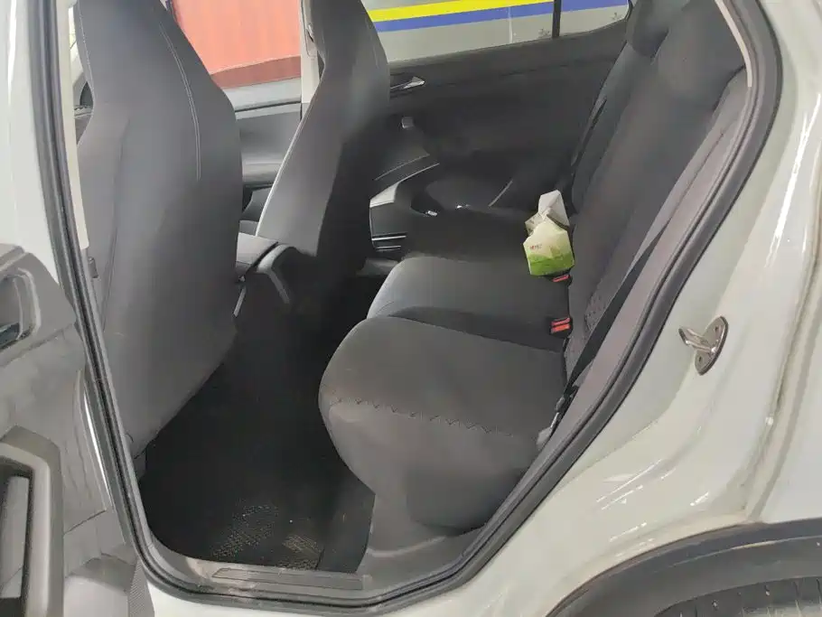 Volkswagen T-Cross — миниатюра 11