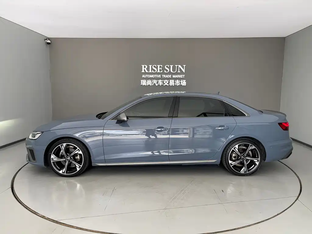 Audi A4L — миниатюра 7
