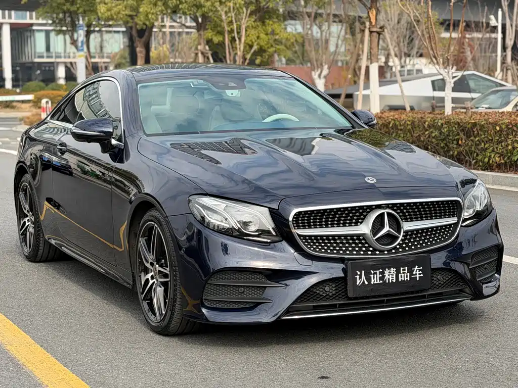 MERCEDES-BENZ E CLASS