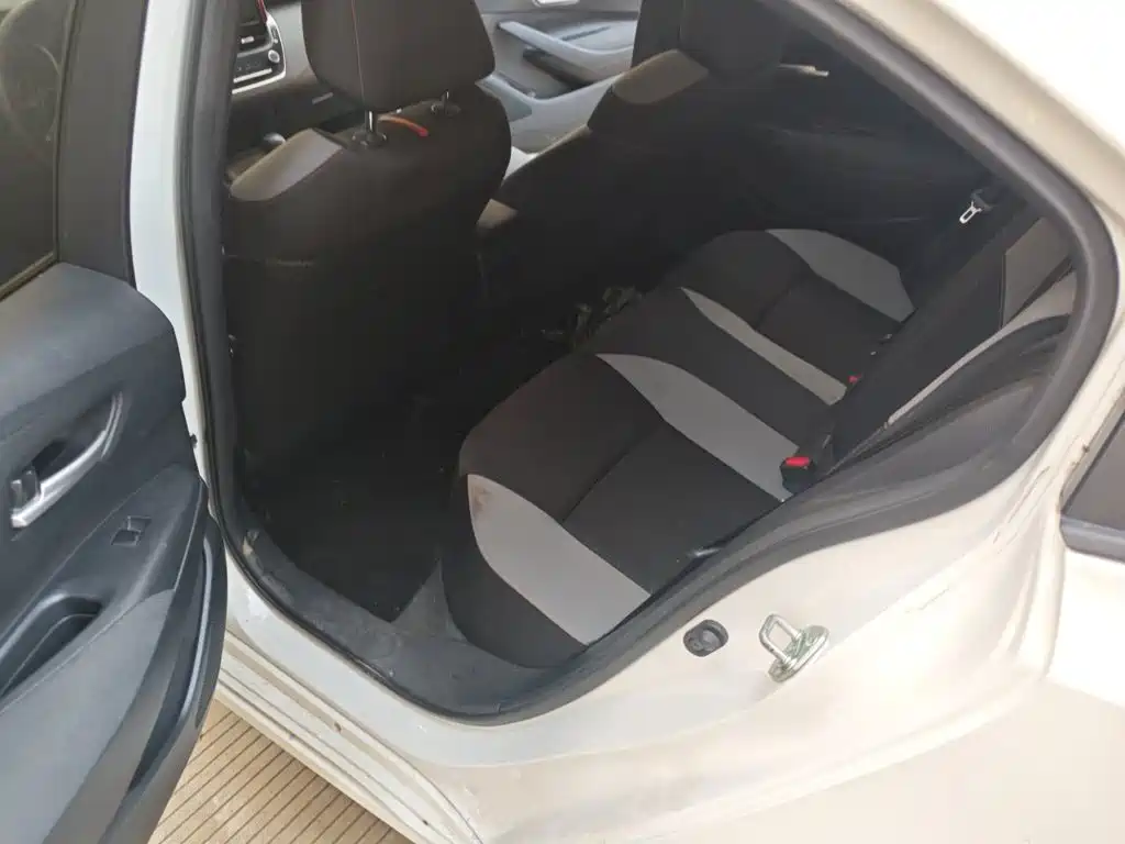 Toyota Corolla — миниатюра 15