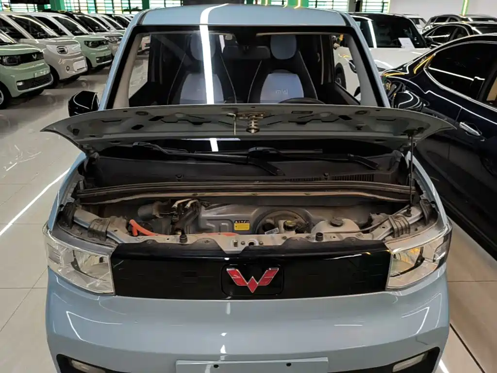 Wuling MINIEV — миниатюра 20