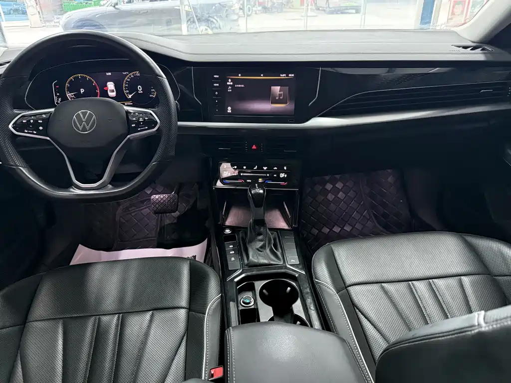 Volkswagen Passat — миниатюра 11