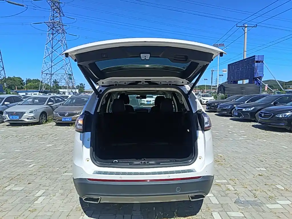 Ford Edge — миниатюра 19