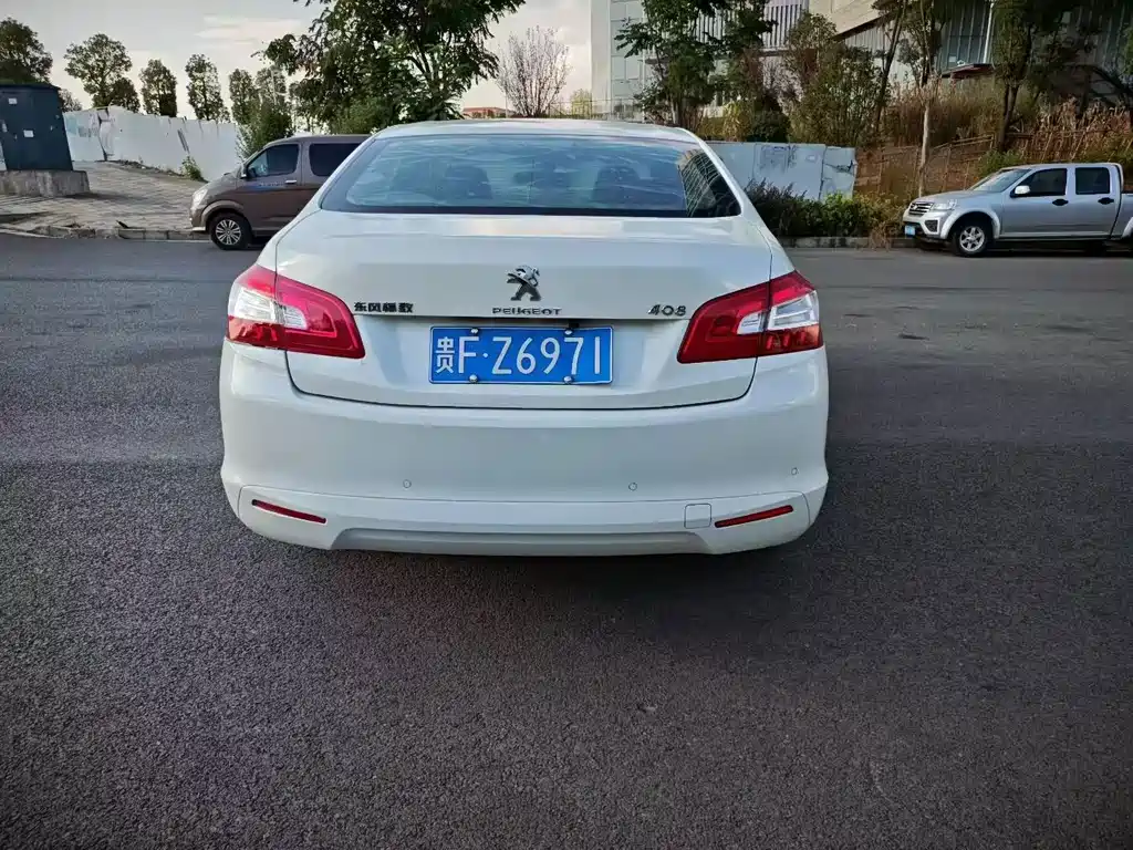 Peugeot 408 — миниатюра 8