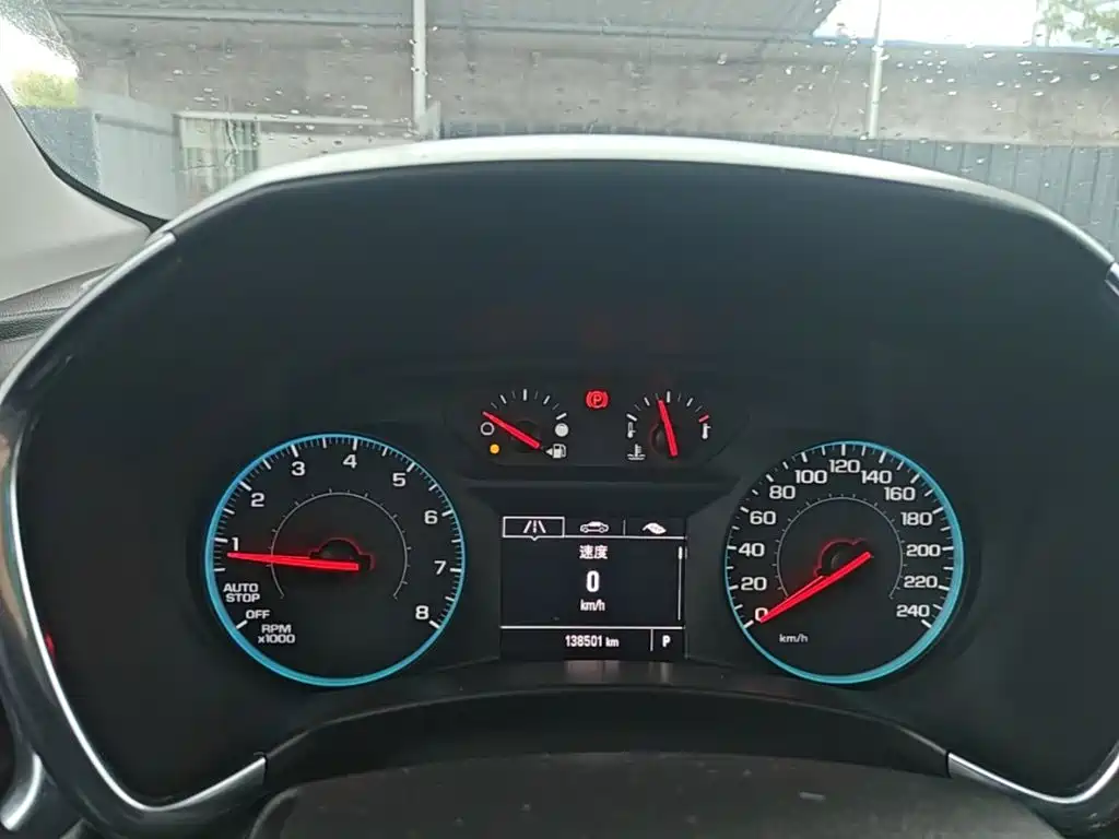 Chevrolet Equinox — миниатюра 12