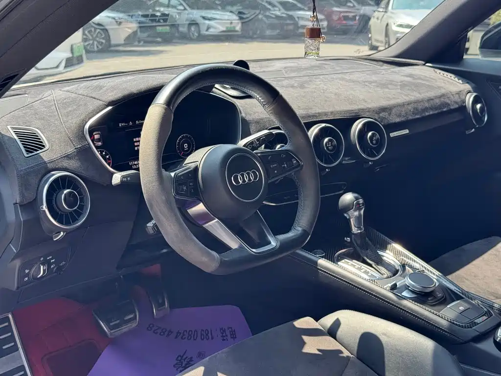 Audi TT — миниатюра 8