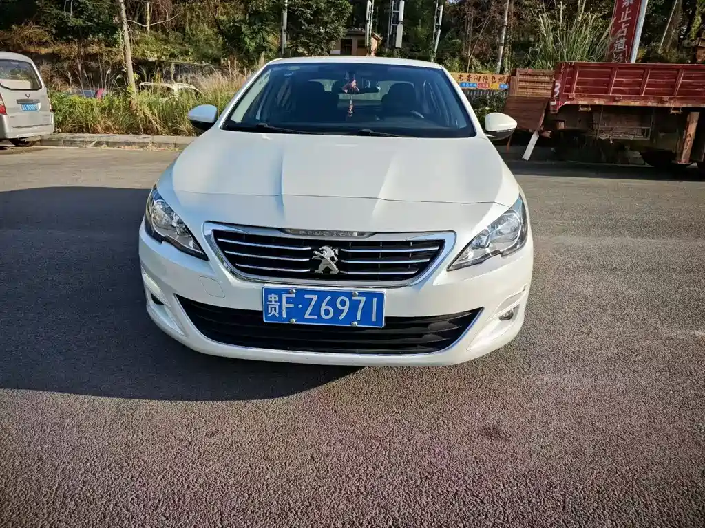 Peugeot 408 — миниатюра 2