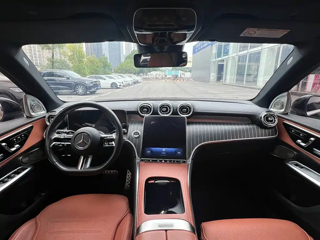 Mercedes-Benz GLC — миниатюра 9