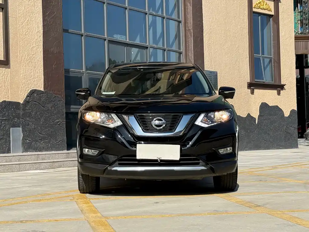 NISSAN QIJUN