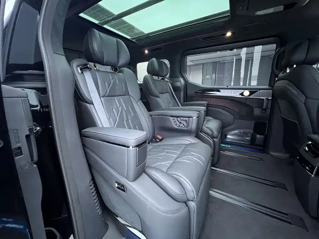 ZEEKR EXTREME KRYPTON 009