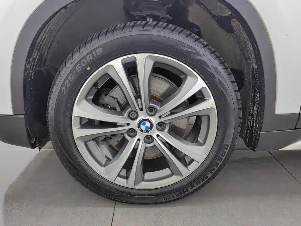 BMW X1 — миниатюра 17