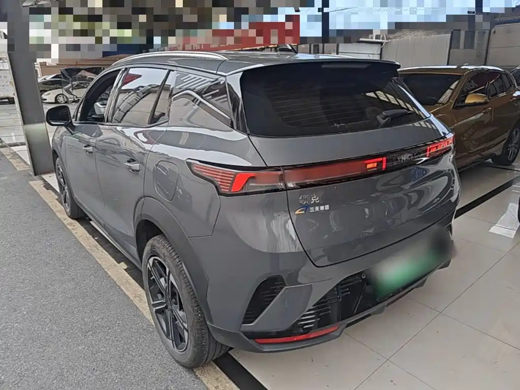Lynk & Co 06 EM-P — миниатюра 5