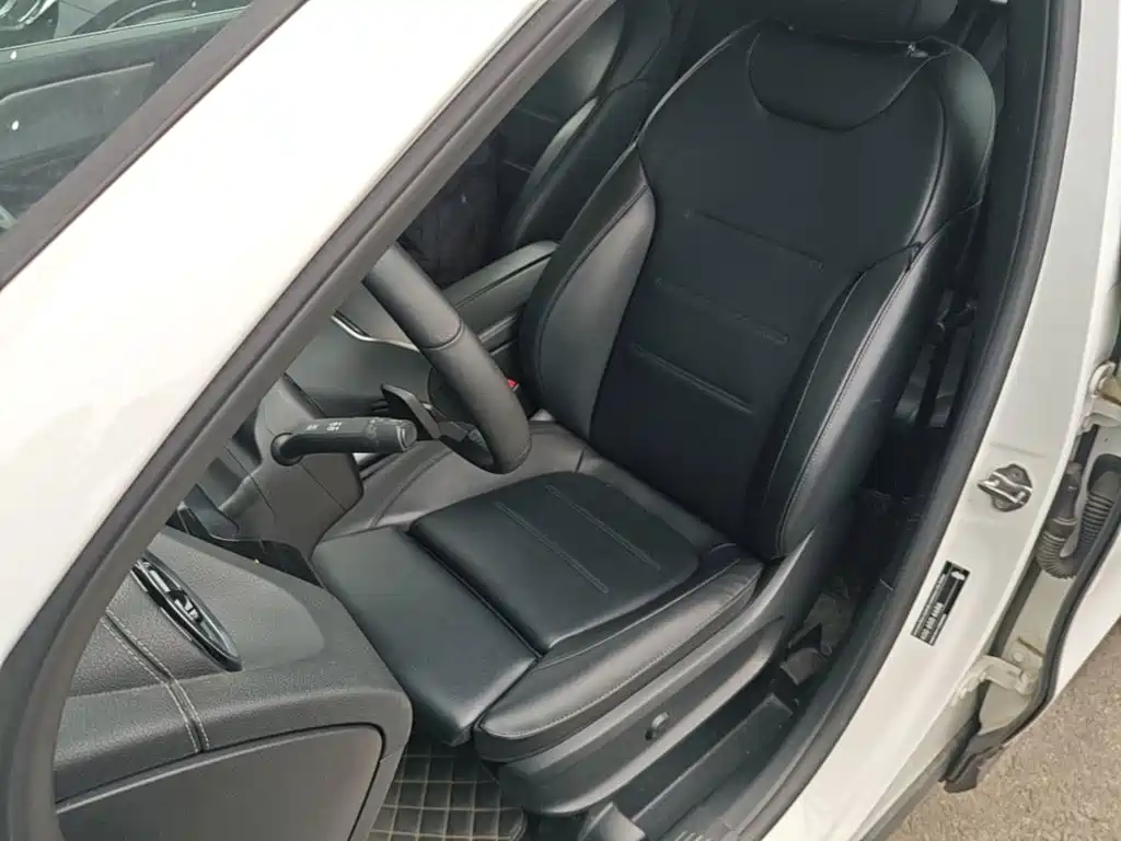 Mercedes-Benz GLA — миниатюра 15
