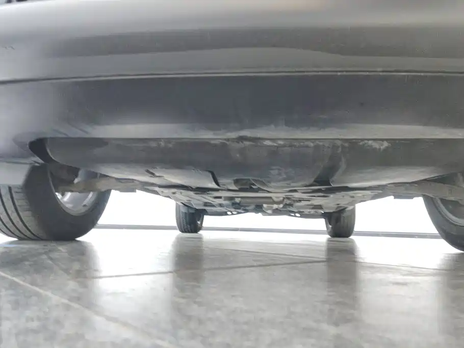 Jeep Cherokee — миниатюра 5