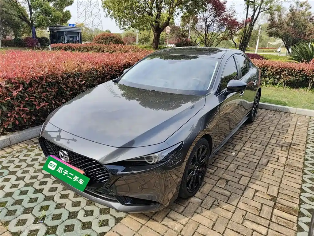 Mazda 3 Axela 2022