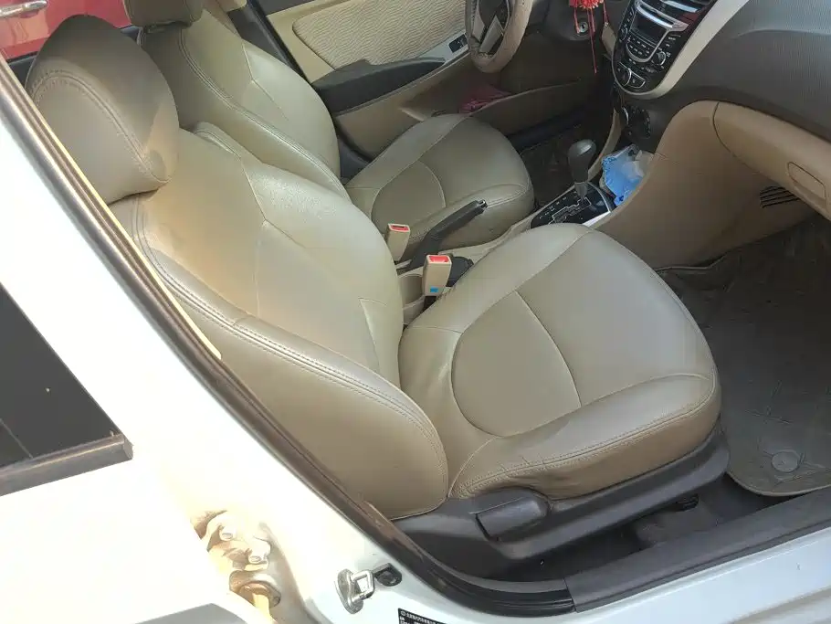 Hyundai Verna — миниатюра 8