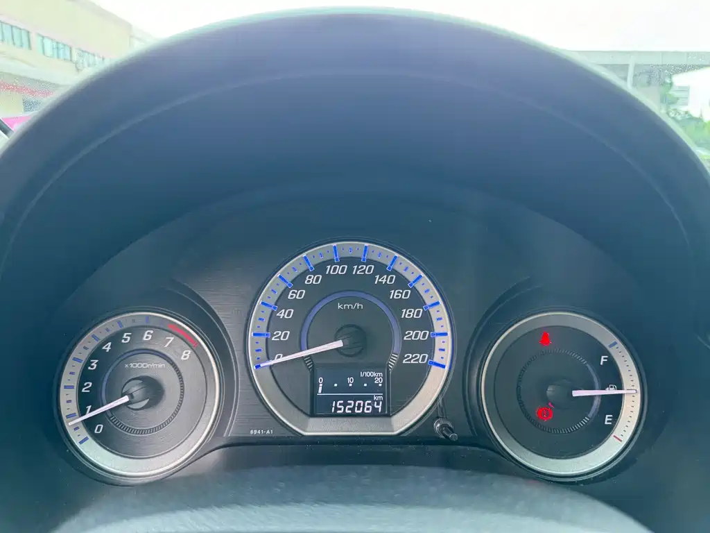 Honda City Classic — миниатюра 5