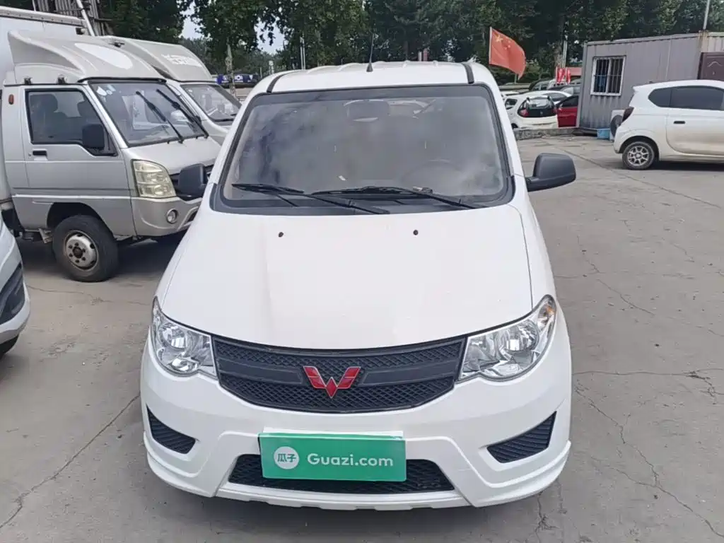 Wuling Hongguang — миниатюра 3
