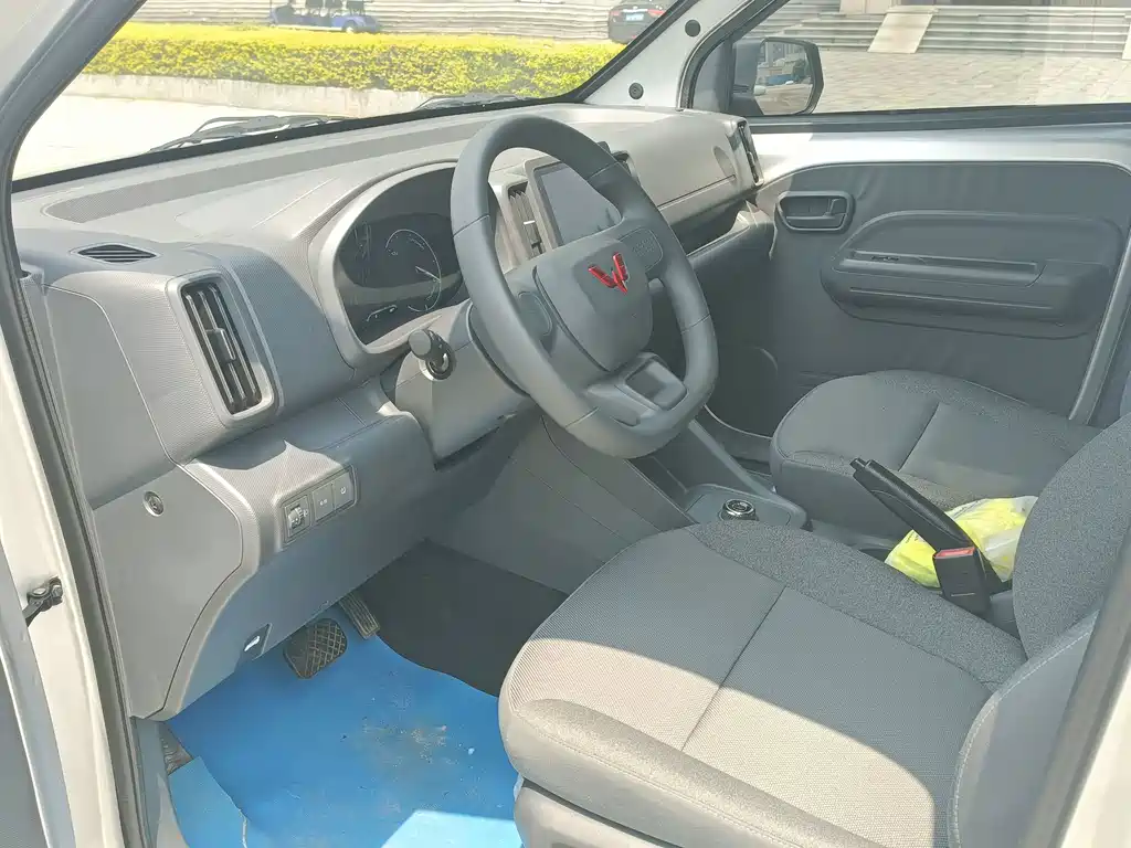 Wuling Rongguang EV — миниатюра 6