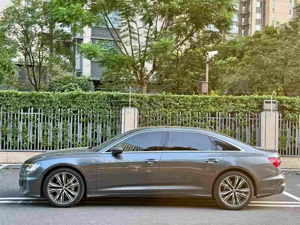 Audi A6L — миниатюра 2