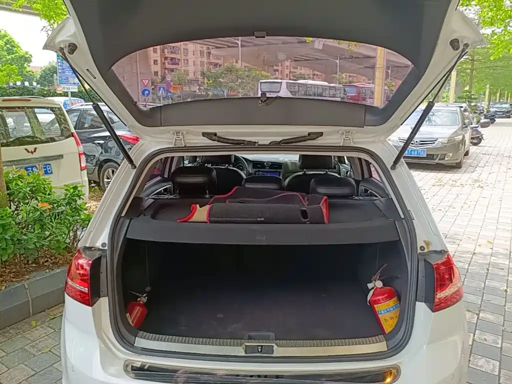 Volkswagen Golf — миниатюра 19