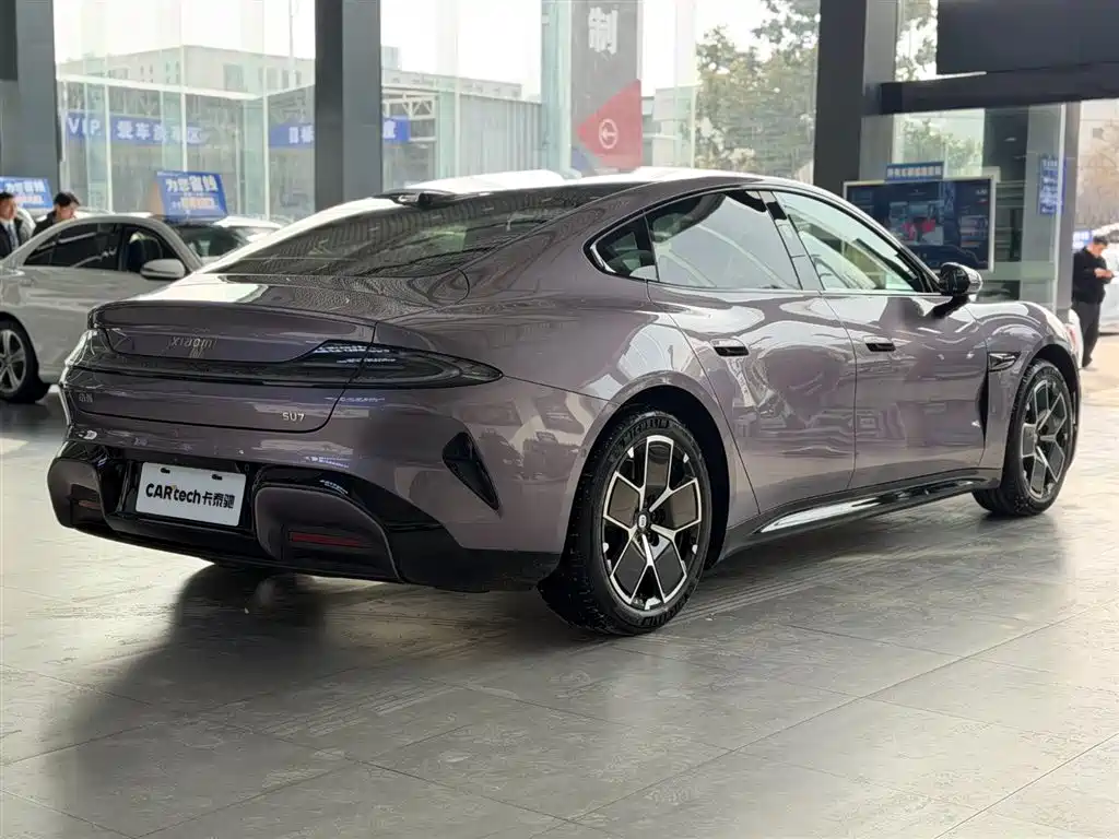 XIAOMI CAR XIAOMI SU7