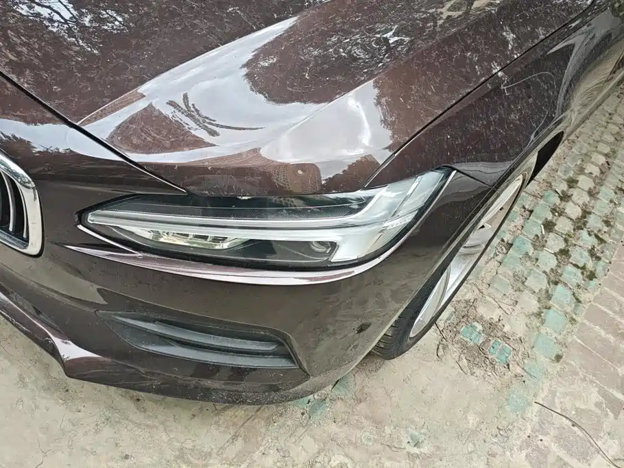 Volvo S90 — миниатюра 5