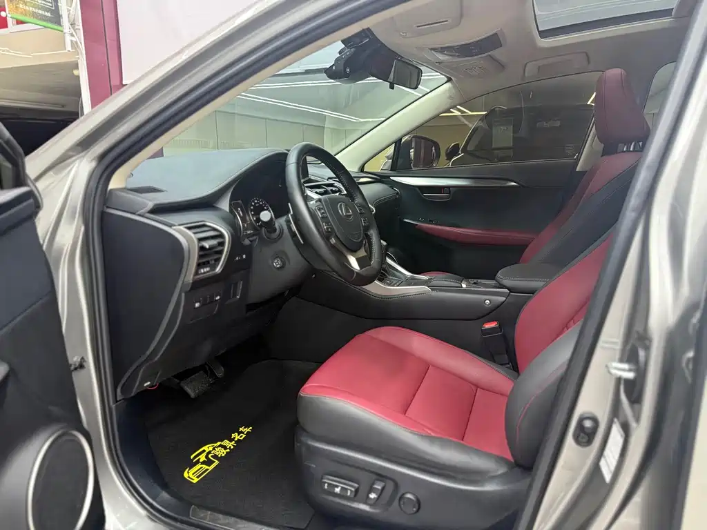 Lexus NX — миниатюра 9