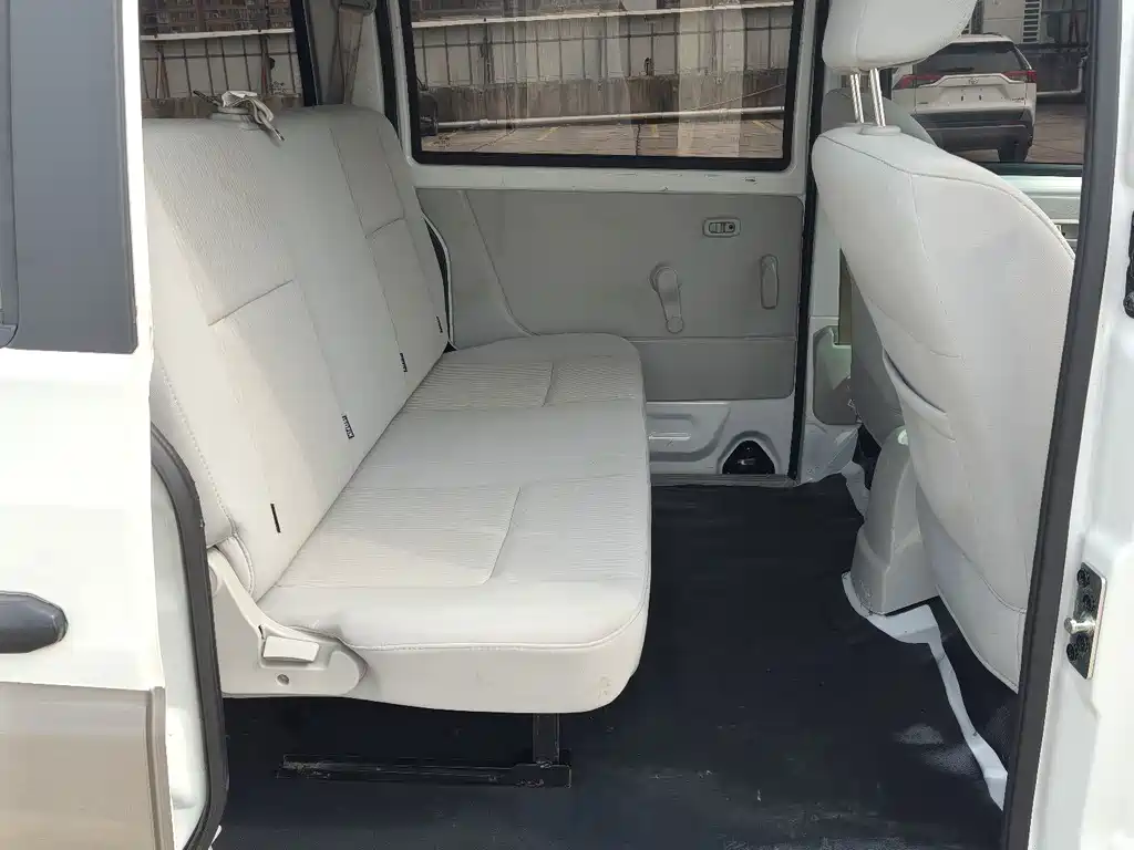 Jinbei Hiace X30L — миниатюра 10