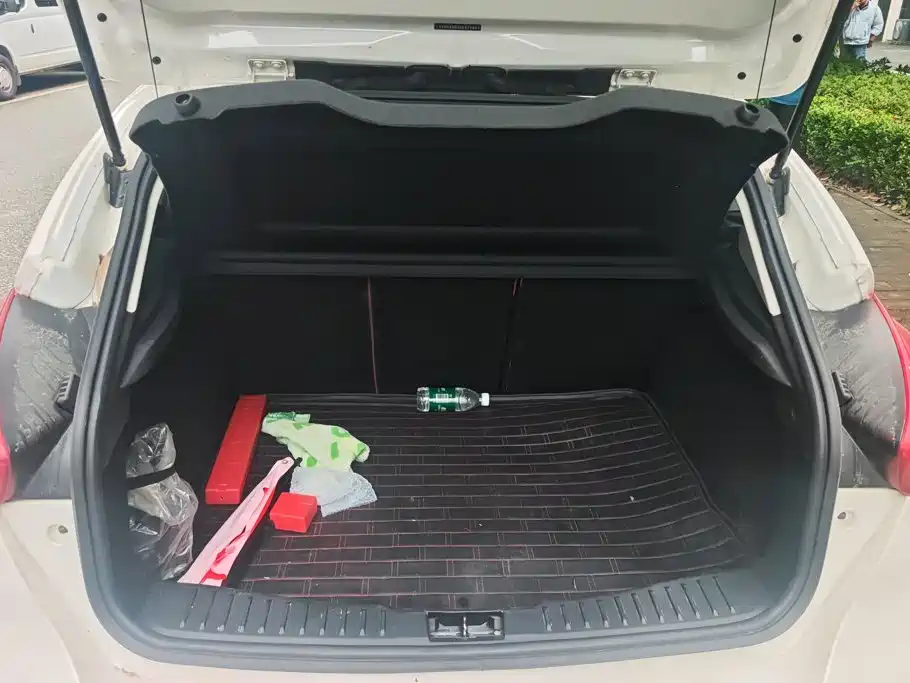 Ford Focus — миниатюра 4