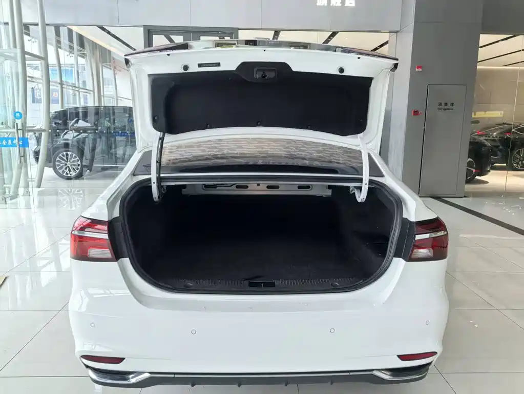 Roewe i6 — фотографии объявления, Фото 16