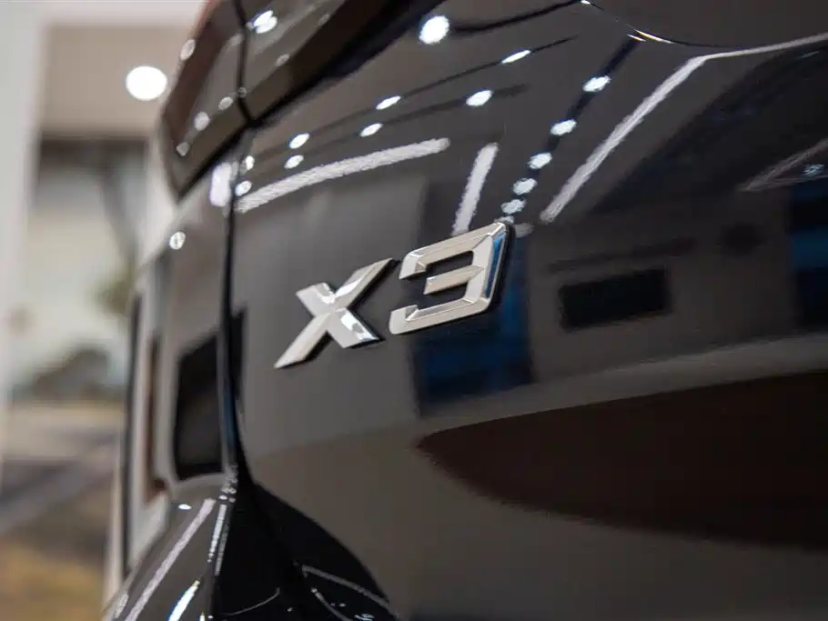 BMW X3 — миниатюра 9
