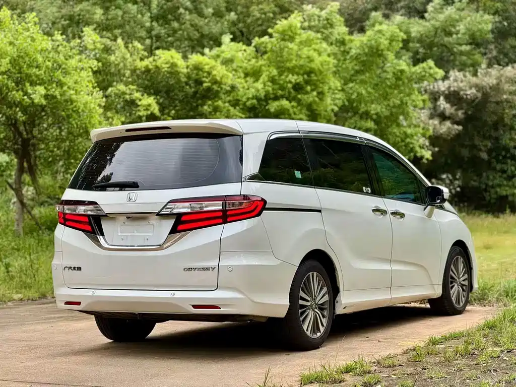 Honda Odyssey — миниатюра 6