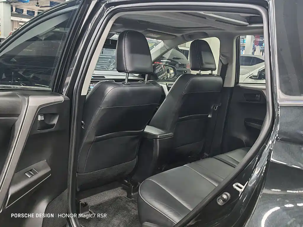 TOYOTA RAV4 RONGFANG