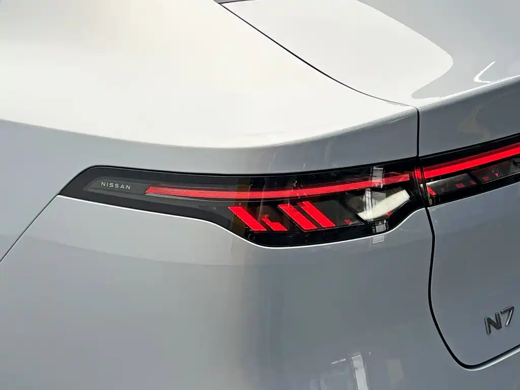 Nissan N7 — миниатюра 10
