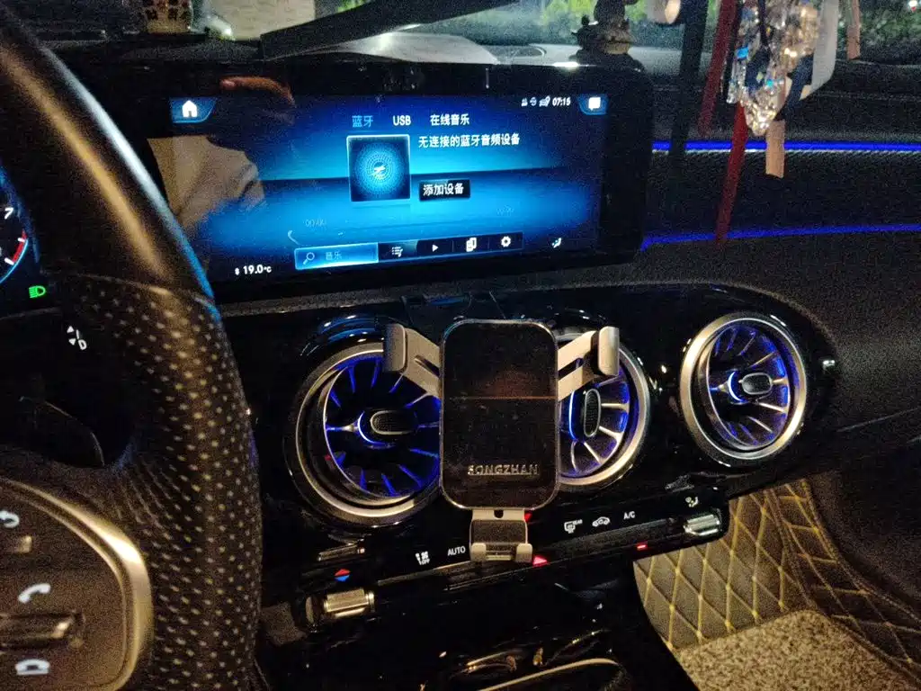 Mercedes-Benz A-Class — миниатюра 14