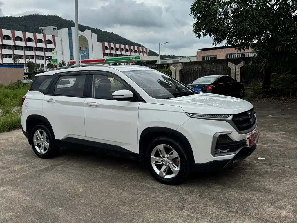 Baojun 530 2019 1.5T CVT Elite 7 мест VI