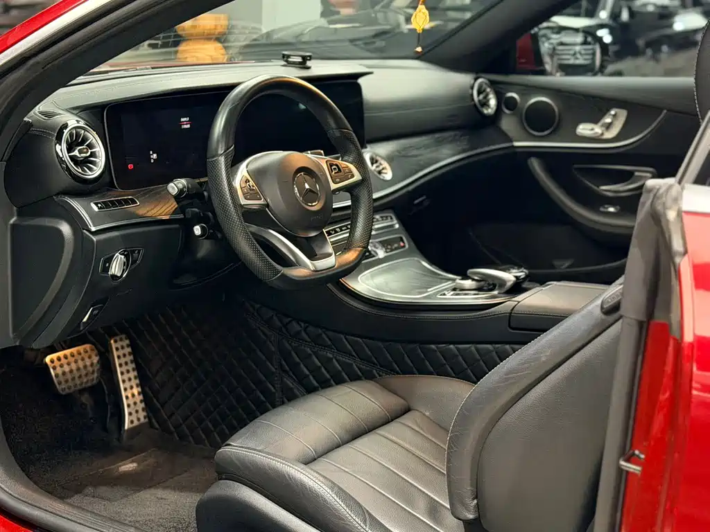 Mercedes-Benz E-Class (Import) — миниатюра 5