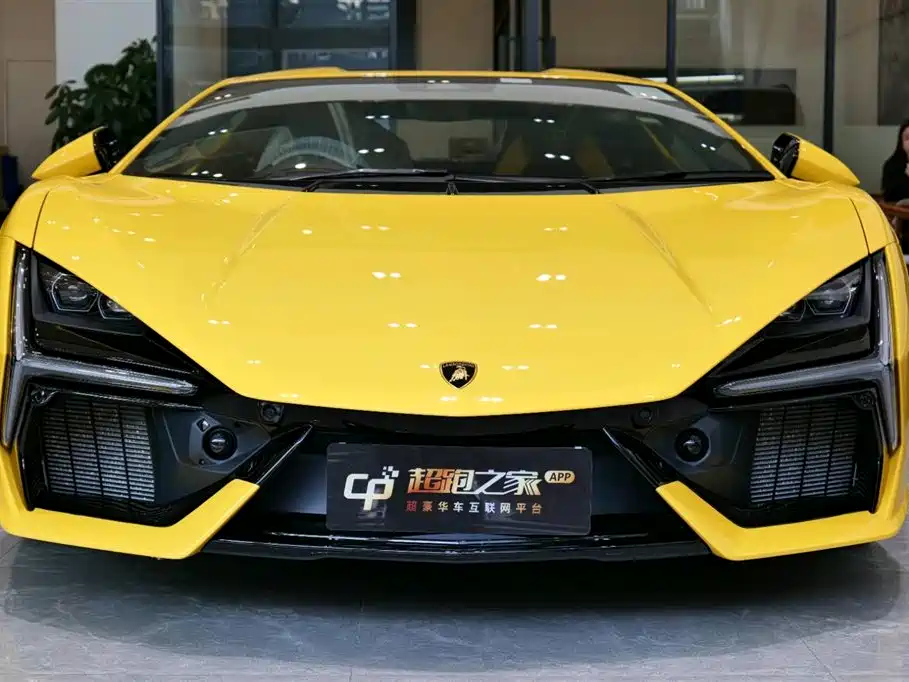 Lamborghini Revuelto 2023 6.5L PHEV Standard
