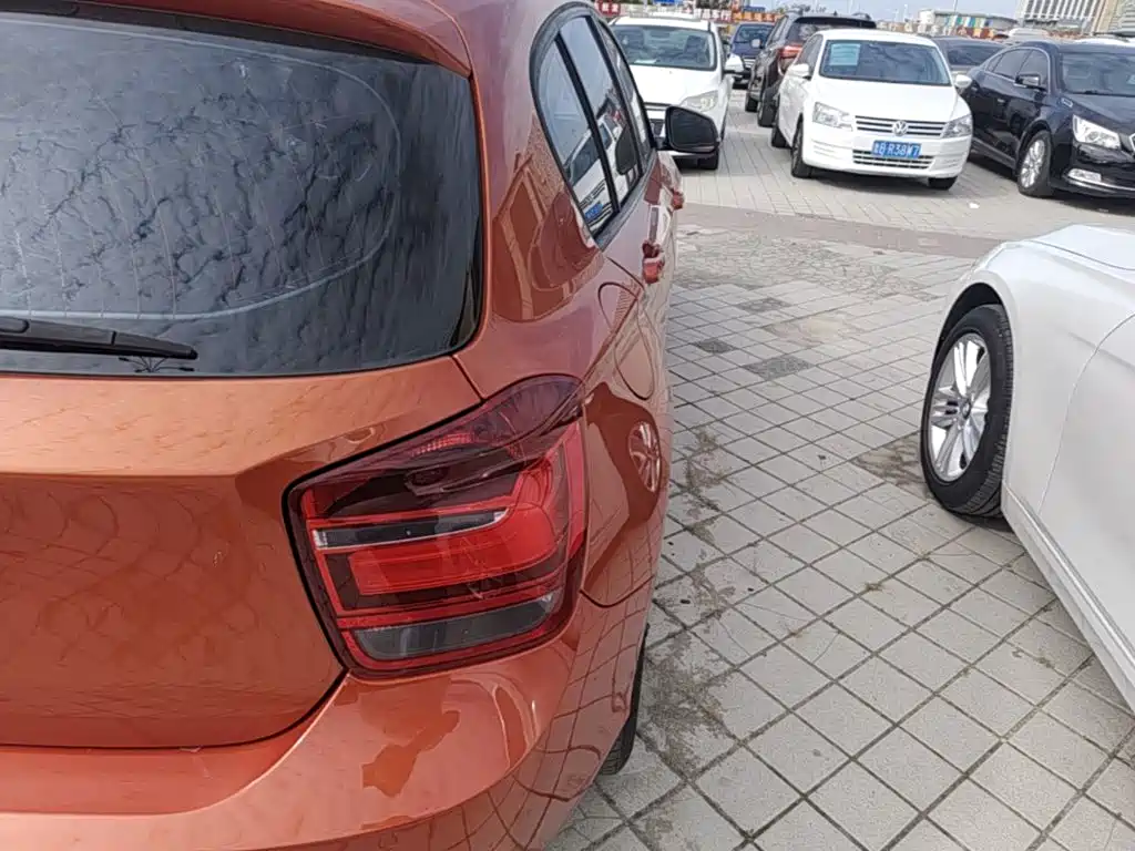 BMW 1 Series (Import) — миниатюра 8