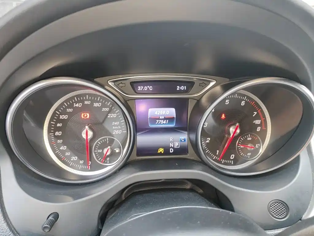 Mercedes-Benz CLA (Import) — миниатюра 12