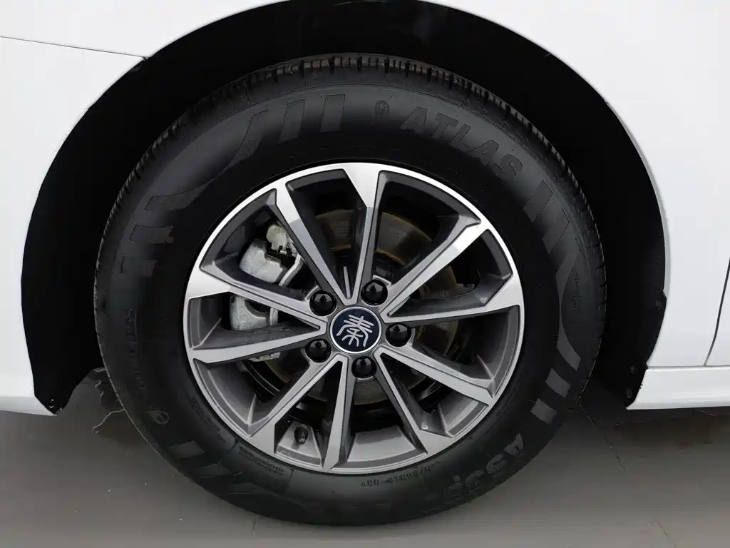 BYD Qin PLUS — миниатюра 17