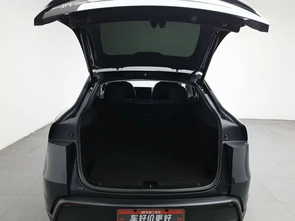 Tesla Model Y — фотографии объявления, Фото 17