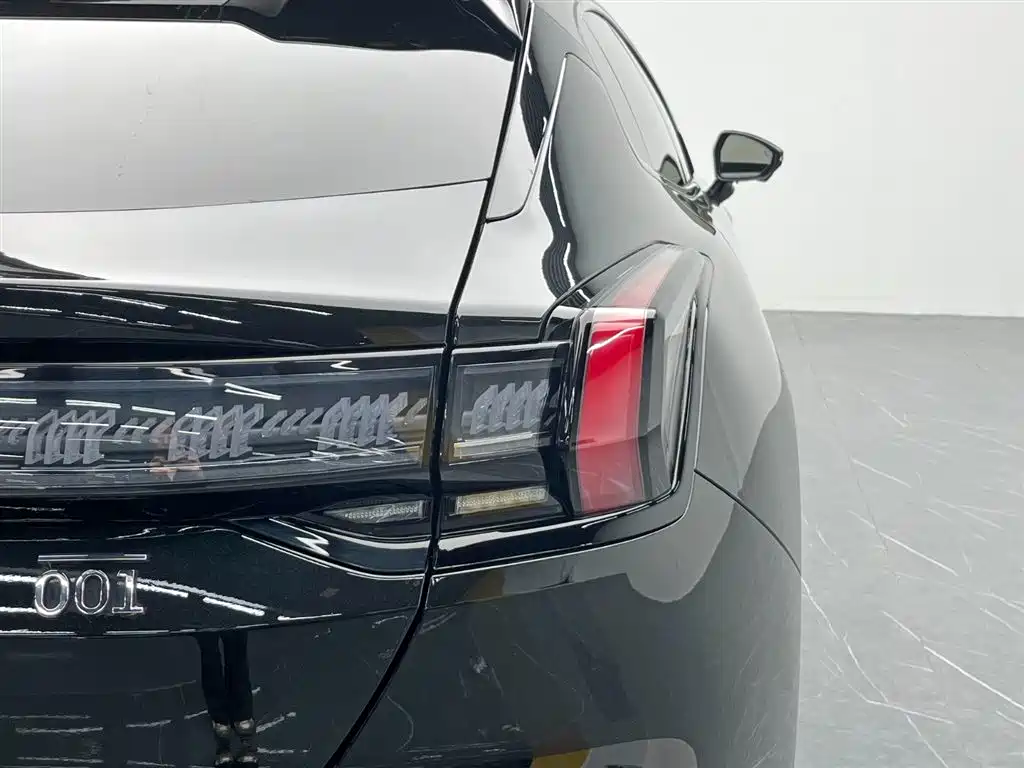 ZEEKR EXTREME KRYPTON 001