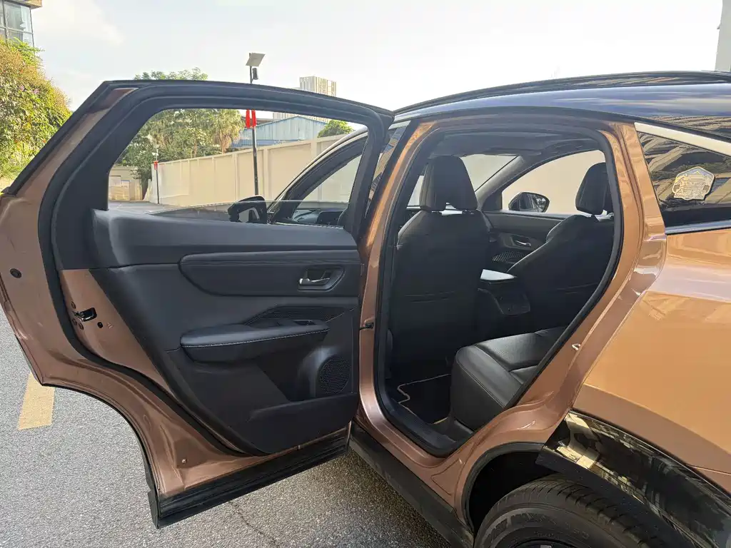 Nissan Ariya — миниатюра 13