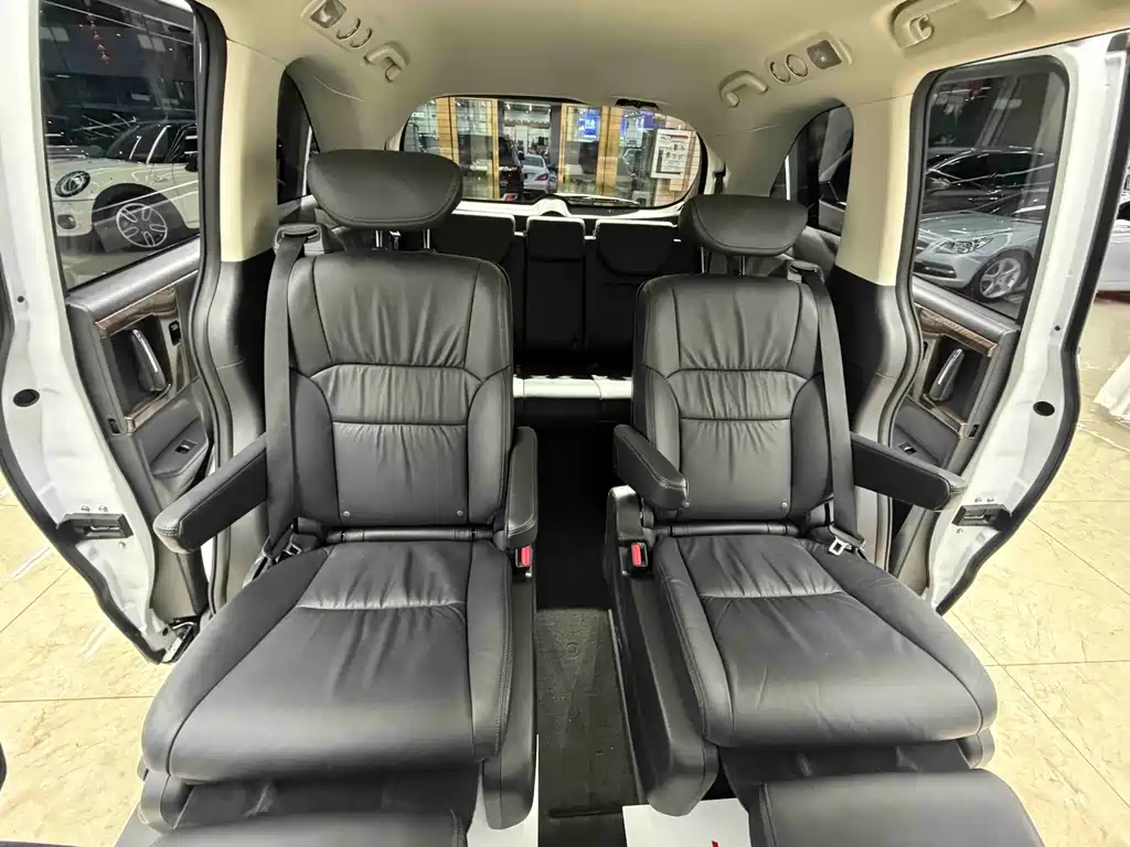 Honda Odyssey — миниатюра 18