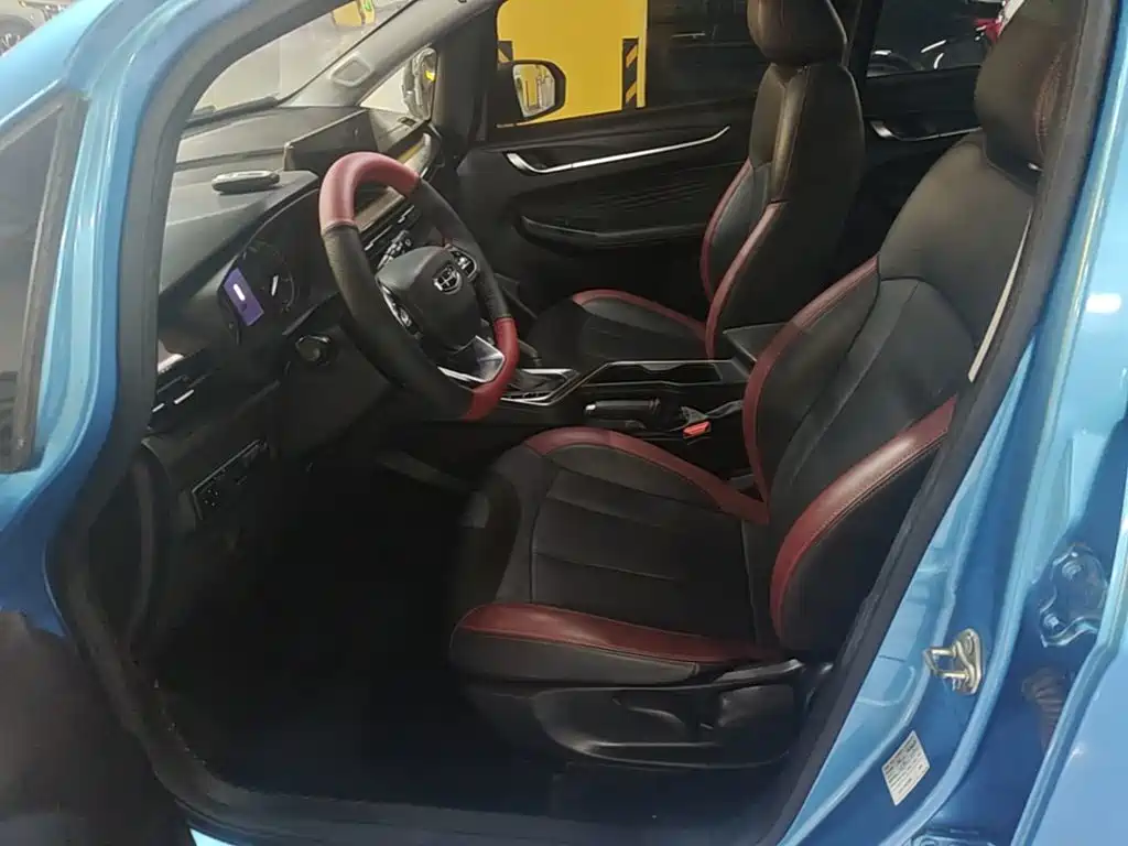 Geely Vision X3 — миниатюра 15