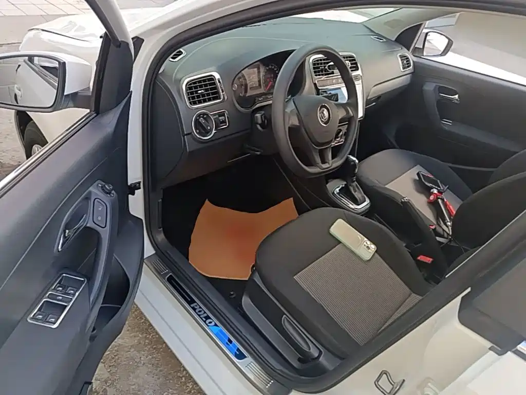 Volkswagen Polo — миниатюра 16