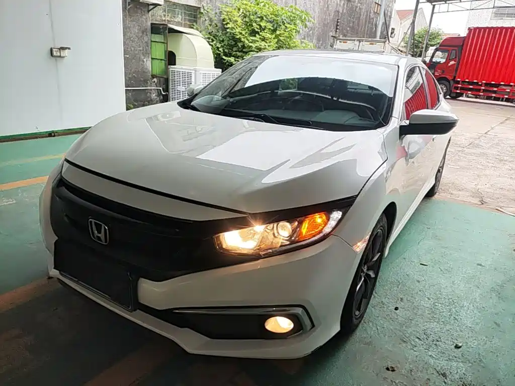 Honda Civic 2019 220TURBO CVT Dynamic Dynamic Edition China VI