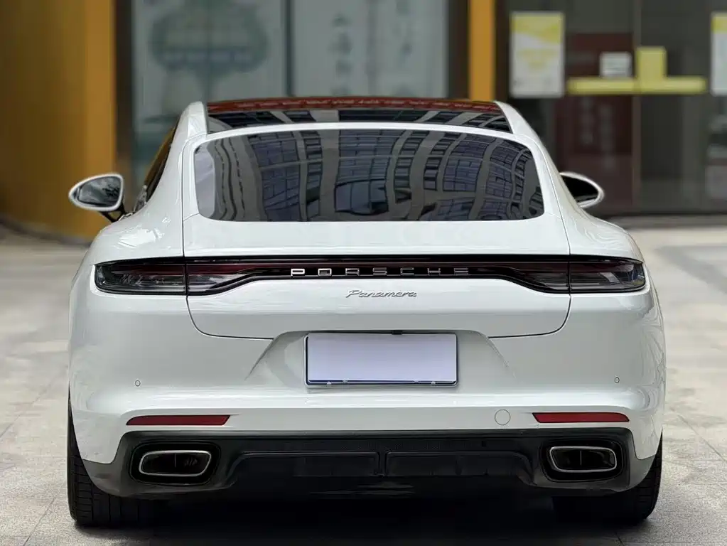 Porsche Panamera — миниатюра 12